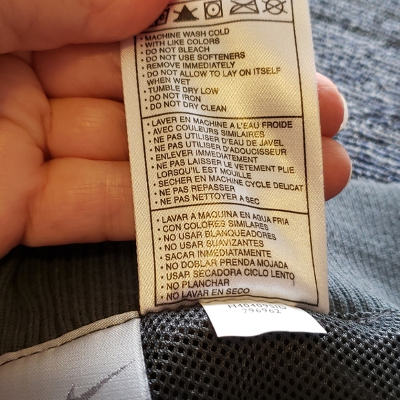 *3 for $25*  Nike Lavender and Gray Jogging Suit EUC - Picture 15 of 15